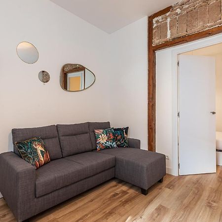 Bnbholder Friendly La Latina Apartment Madrid Ngoại thất bức ảnh